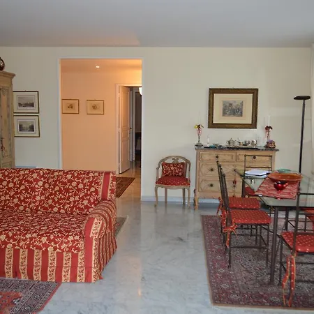 Rond-point Apartamento *