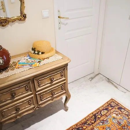 Rond-point Apartamento Nice